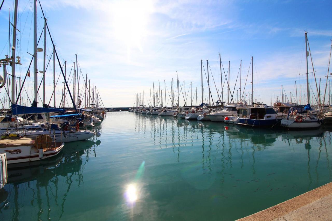 Global Properties, Apartamento Cerca Del Mar En Canet 卡耐特蒂贝兰格 外观 照片