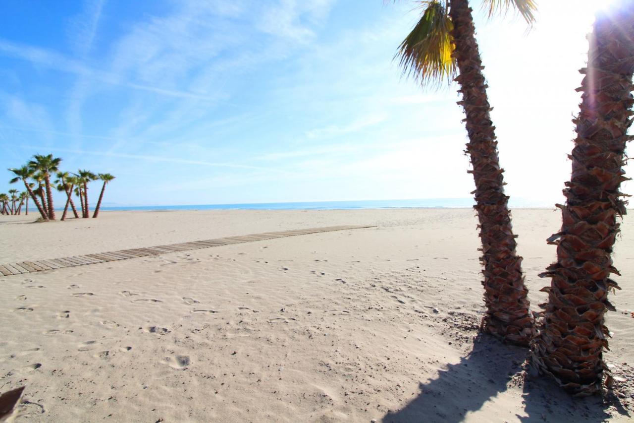 Global Properties, Apartamento Cerca Del Mar En Canet 卡耐特蒂贝兰格 外观 照片